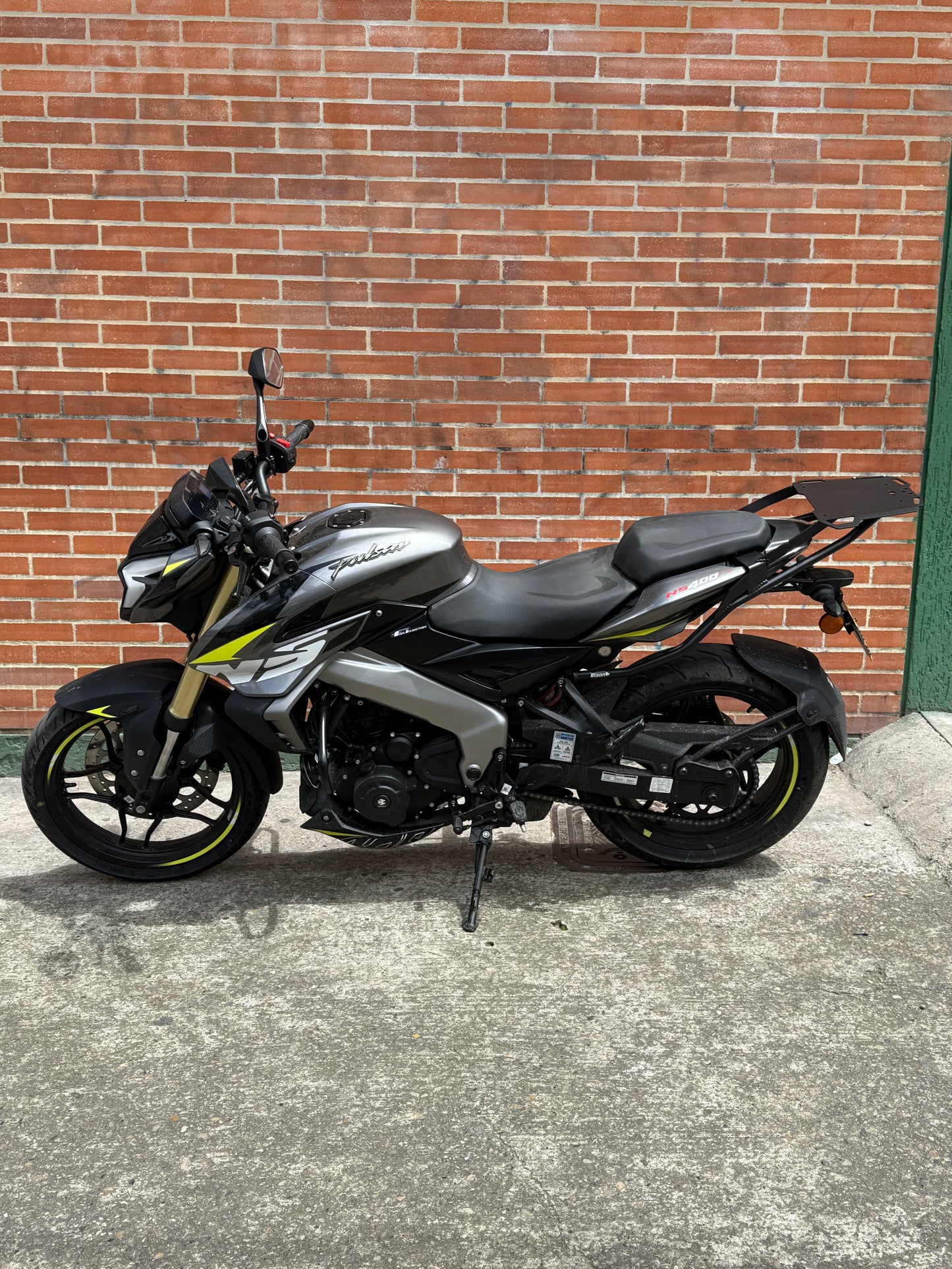 PARRILLA PULSAR NS 200