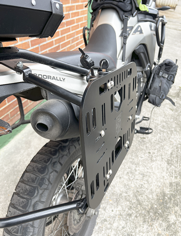 RACK MODULAR LATERAL X 1 – MALETAS BISON