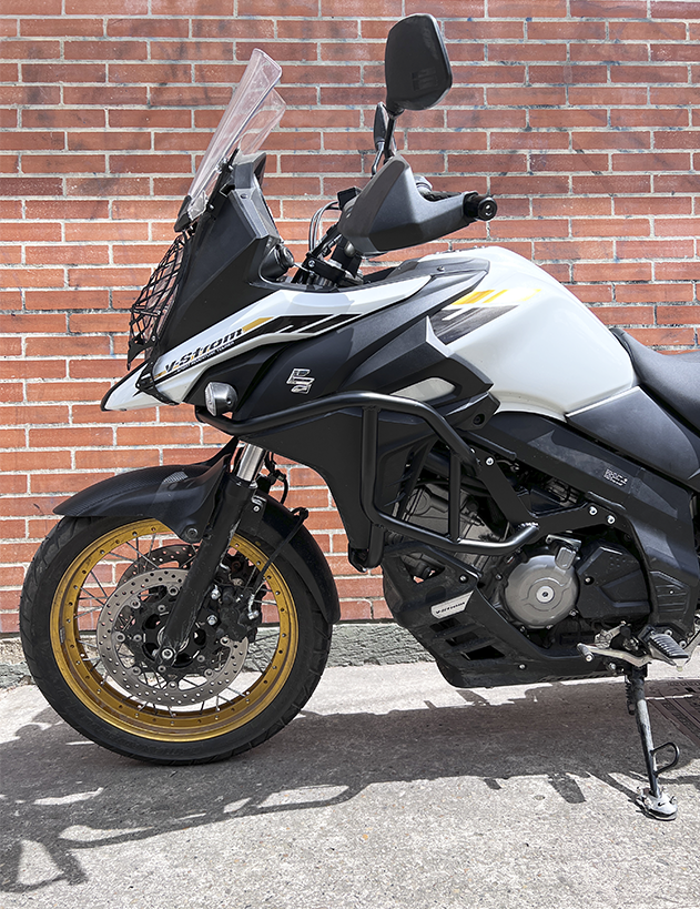 Manillar Accossato Negro Para Suzuki V-strom 650 - Aluminio, 22 Mm, Curva Alta, Hecho En Italia