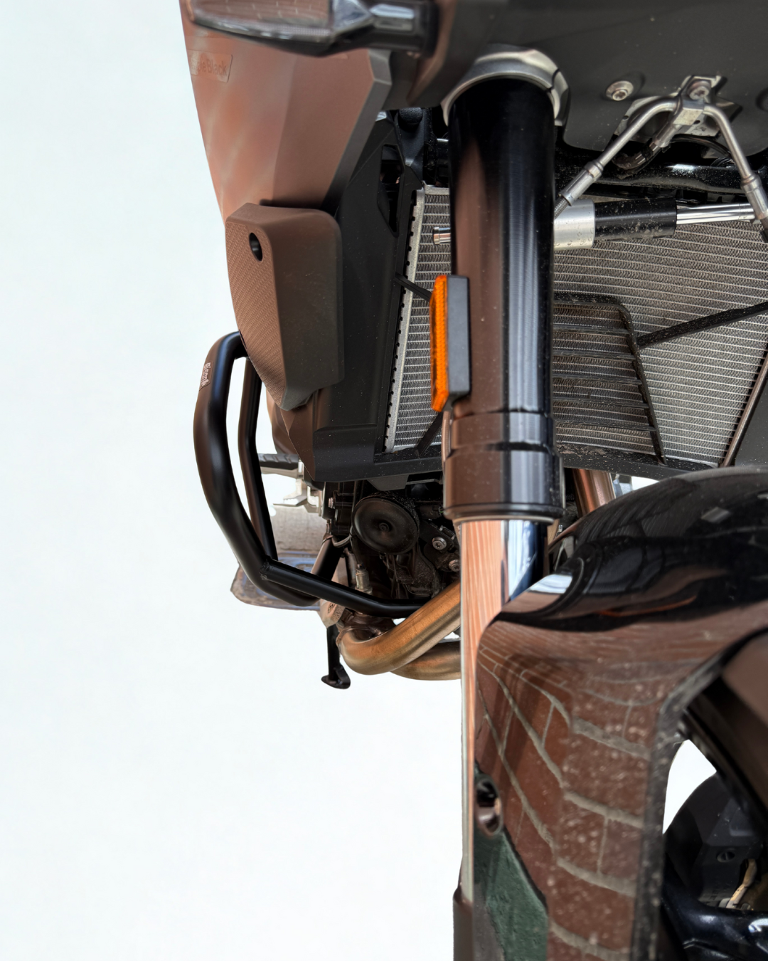 DEFENSA MOTOR BMW  F 900 XR