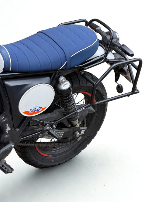 HERRAJE LATERAL ROYAL ENFIELD BEAR 650