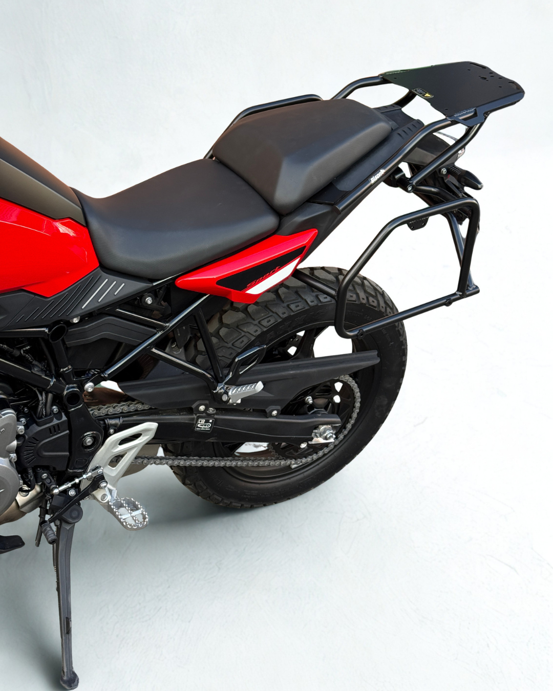 HERRAJE LATERAL BMW F 450 GS