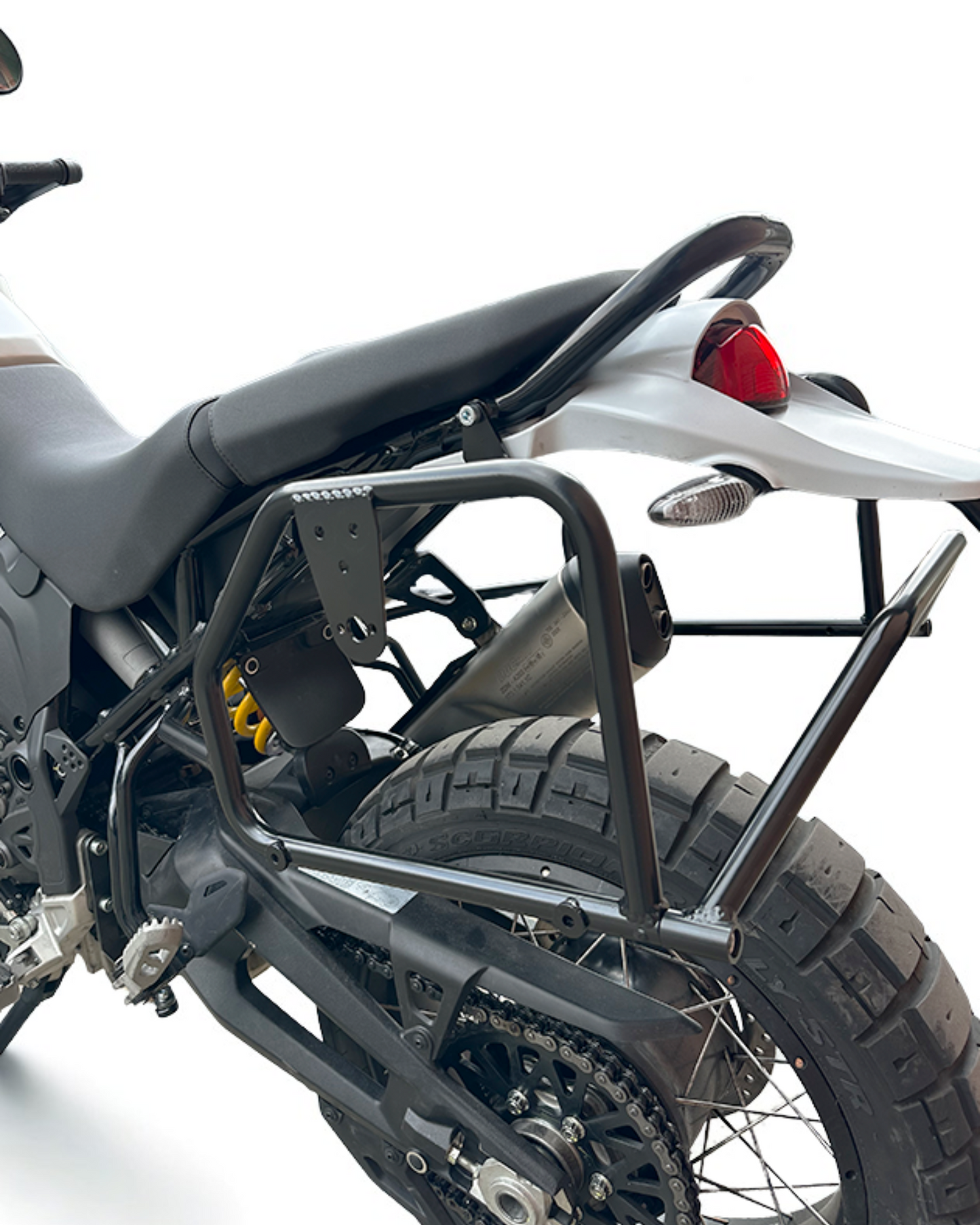 HERRAJE LATERAL DUCATI DESERT X