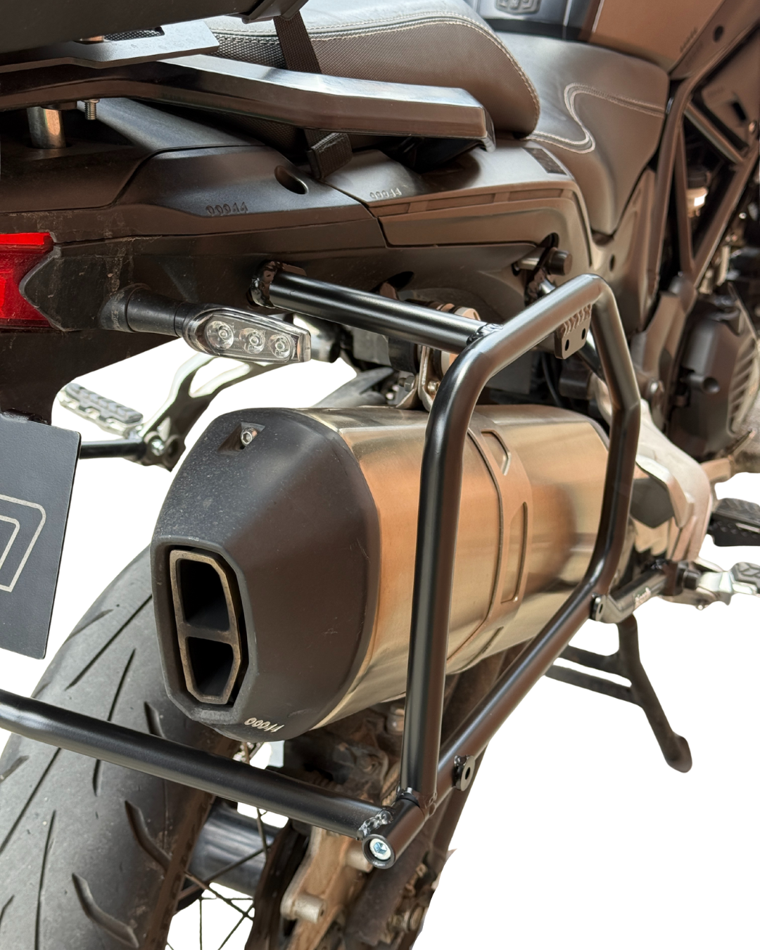 HERRAJE LATERAL BENELLI TRK 502 X