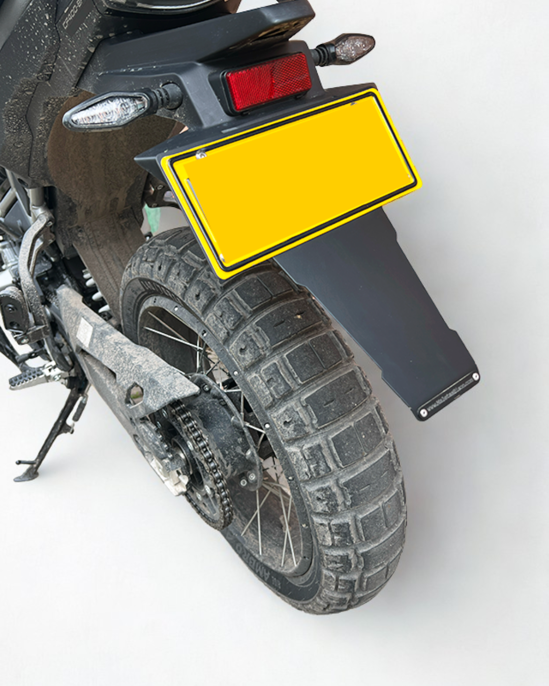 EXTENSOR GUARDABARRO TRASERO 450MT